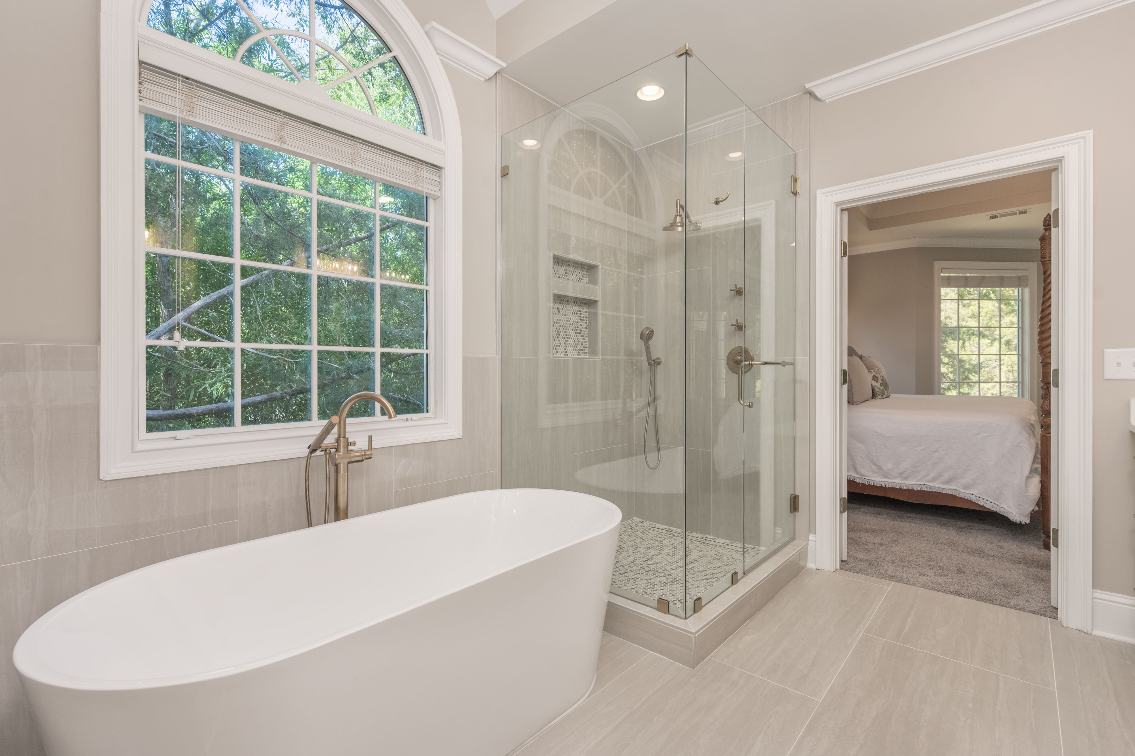 1011 Penfield Way image 14